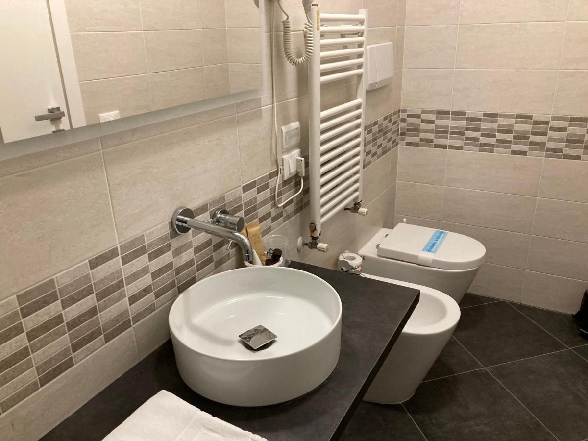 Primo Hotel